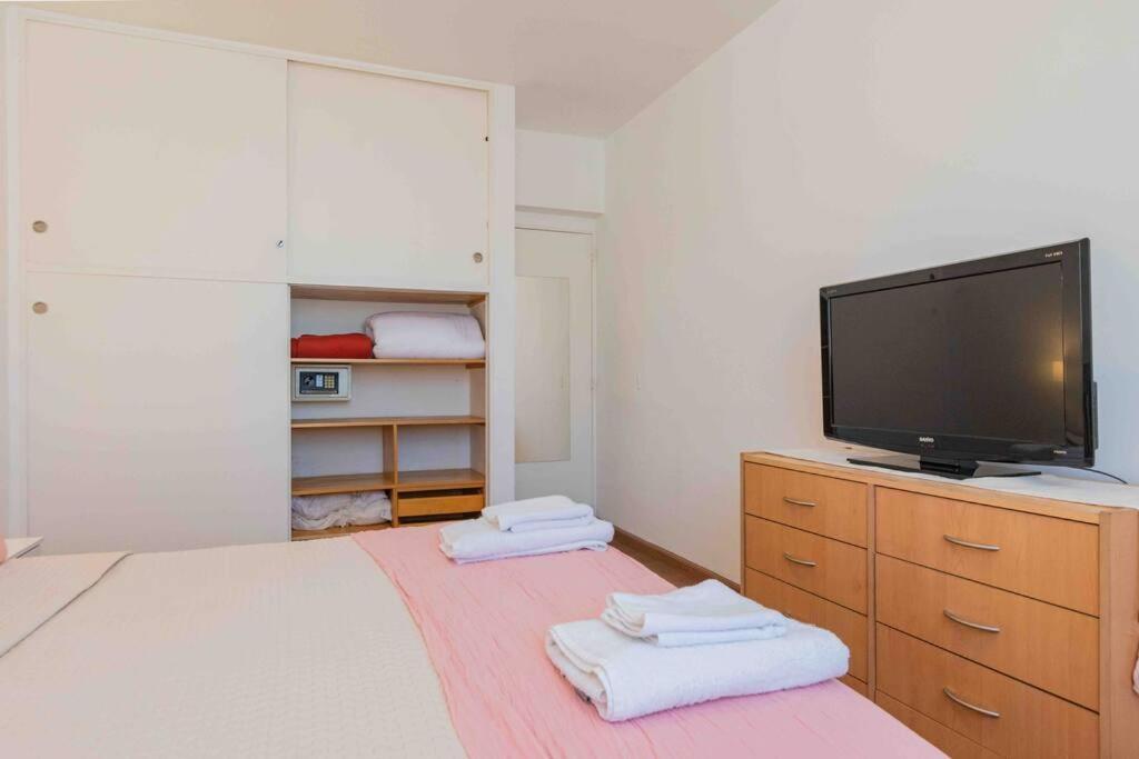 En El Corazon De Palermo Soho Hermoso Depto Familiar 4 Con Gran Piscina Y Jardin Con Seguridad 24 Hs Cochera Aparte Opcional En El Edificio Apartment Buenos Aires